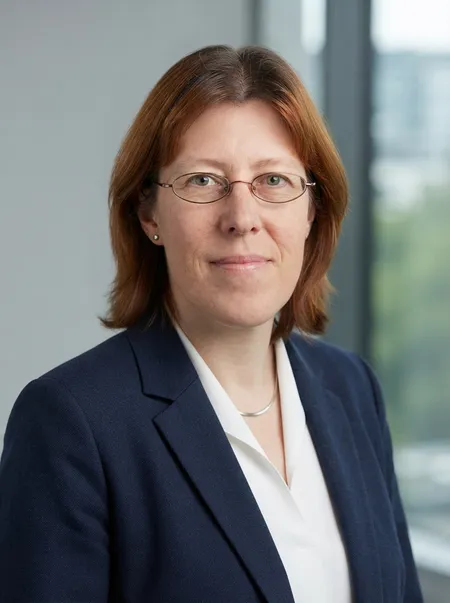 Kerstin Burandt, Buchhaltung im Hanseatischen Immobilienzentrum Kiel.